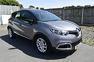 Used 2016 Renault Captur Dynamique Nav Oyster Grey - Interior and Exterior details 17