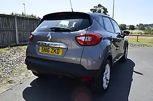 Used 2016 Renault Captur Dynamique Nav Oyster Grey - Interior and Exterior details 20