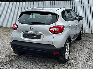 Used 2016 Renault Captur Dynamique Nav Silver - Interior and Exterior details 6