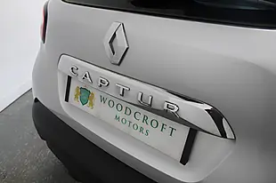 Used 2016 Renault Captur Dynamique Nav Silver - Interior and Exterior details 10