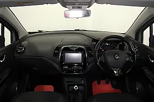 Used 2016 Renault Captur Dynamique Nav Silver - Interior and Exterior details 13