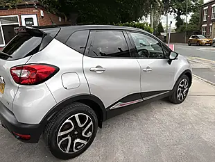Used 2016 Renault Captur Dynamique S Nav Black - Interior and Exterior details 8