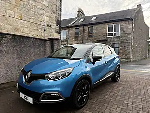 Used 2016 Renault Captur Dynamique S Nav Blue - Interior and Exterior details 11