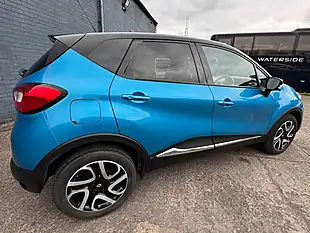 Used 2016 Renault Captur Dynamique S Nav Blue - Interior and Exterior details 12