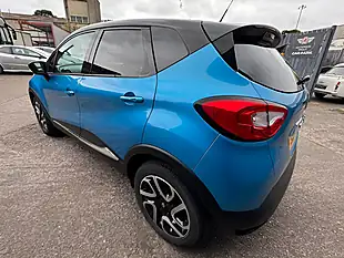 Used 2016 Renault Captur Dynamique S Nav Blue - Interior and Exterior details 16