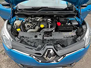 Used 2016 Renault Captur Dynamique S Nav Blue - Interior and Exterior details 4