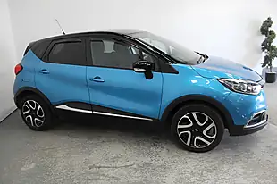 Used 2016 Renault Captur Dynamique S Nav Blue - Interior and Exterior details 4