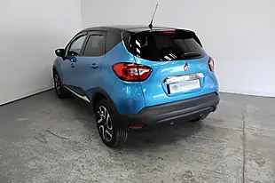 Used 2016 Renault Captur Dynamique S Nav Blue - Interior and Exterior details 6