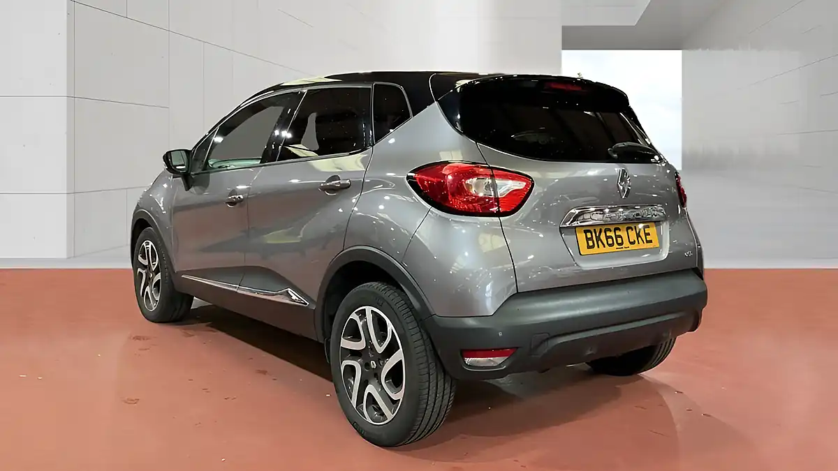 Used 2016 Renault Captur Dynamique S Nav Grey - Interior and Exterior details 3