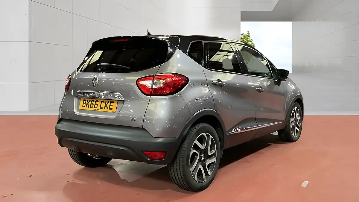 Used 2016 Renault Captur Dynamique S Nav Grey - Interior and Exterior details 4
