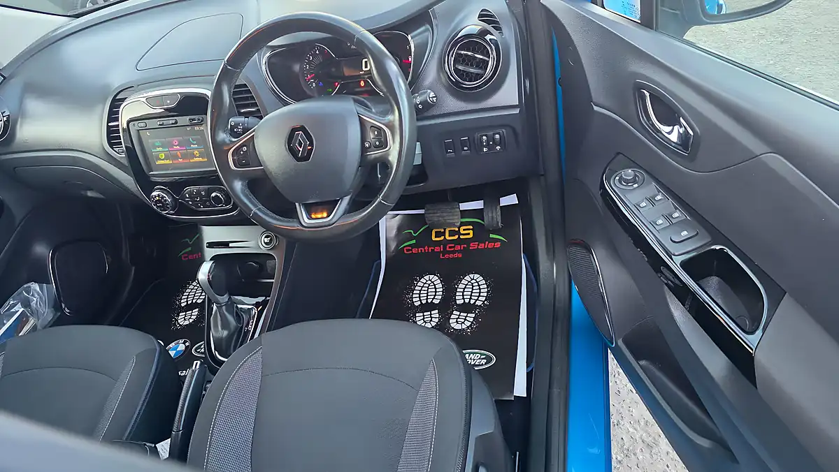 Used 2016 Renault Captur Dynamique S Nav - Interior and Exterior details 12