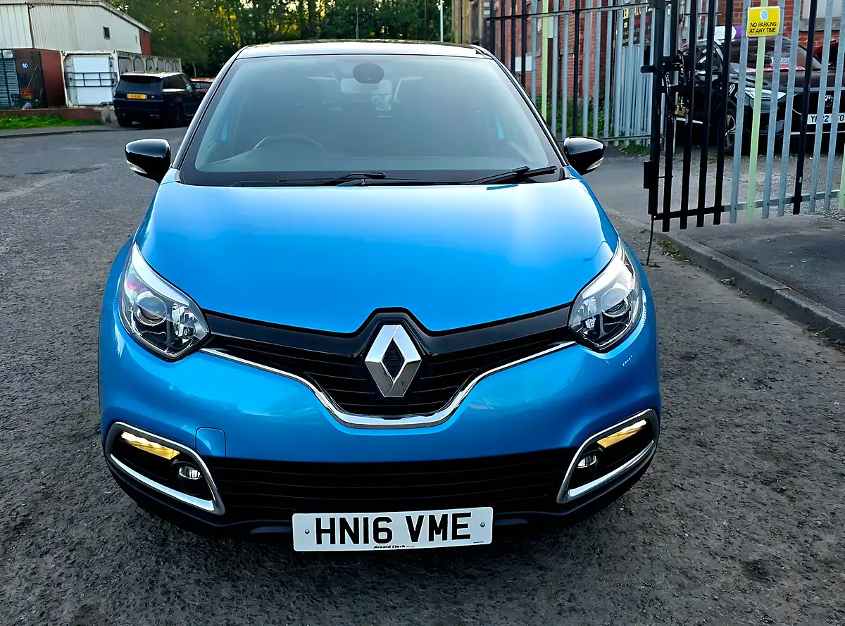 Used 2016 Renault Captur Dynamique S Nav - Interior and Exterior details 4