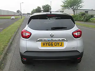 Used 2016 Renault Captur Dynamique S Nav Silver - Interior and Exterior details 4