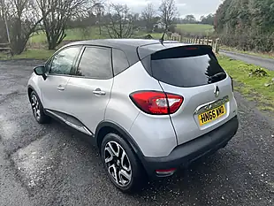 Used 2016 Renault Captur Dynamique S Nav Silver - Interior and Exterior details 3