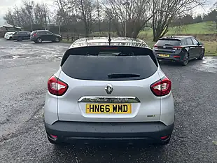 Used 2016 Renault Captur Dynamique S Nav Silver - Interior and Exterior details 4