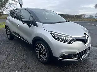 Used 2016 Renault Captur Dynamique S Nav Silver - Interior and Exterior details 7