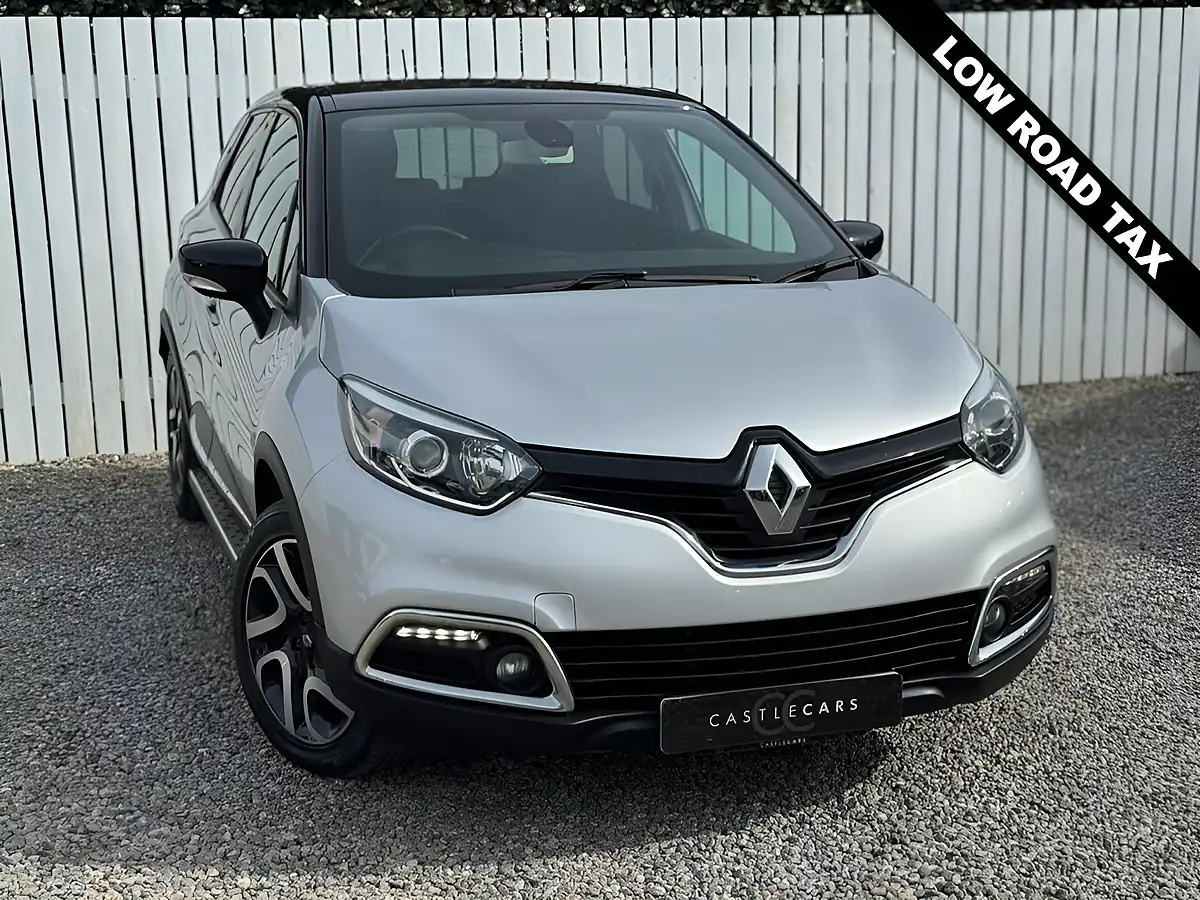 Used 2016 Renault Captur Dynamique S Nav Silver - Front View