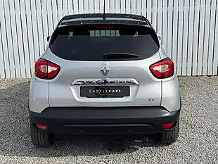Used 2016 Renault Captur Dynamique S Nav Silver - Interior and Exterior details 6
