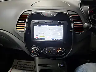 Used 2016 Renault Captur Dynamique S Nav Silver - Interior and Exterior details 13