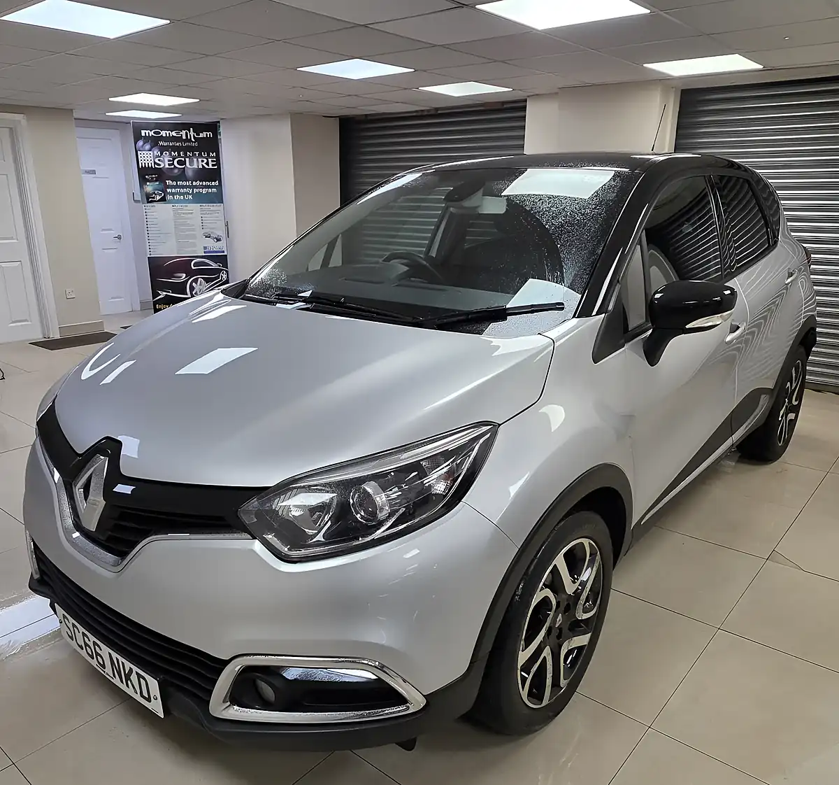 Used 2016 Renault Captur Dynamique S Nav Silver - Interior and Exterior details 2