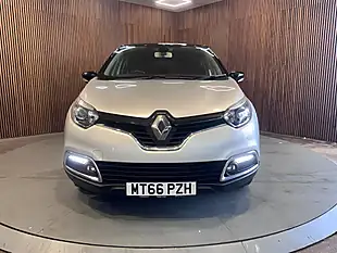 Used 2016 Renault Captur Dynamique S Nav Silver - Interior and Exterior details 11