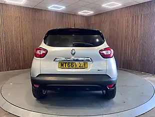 Used 2016 Renault Captur Dynamique S Nav Silver - Interior and Exterior details 7