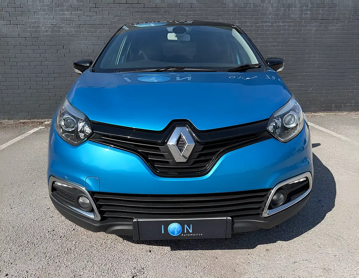 Used 2016 Renault Captur Dynamique S Nav Tahoe Blue - Interior and Exterior details 4