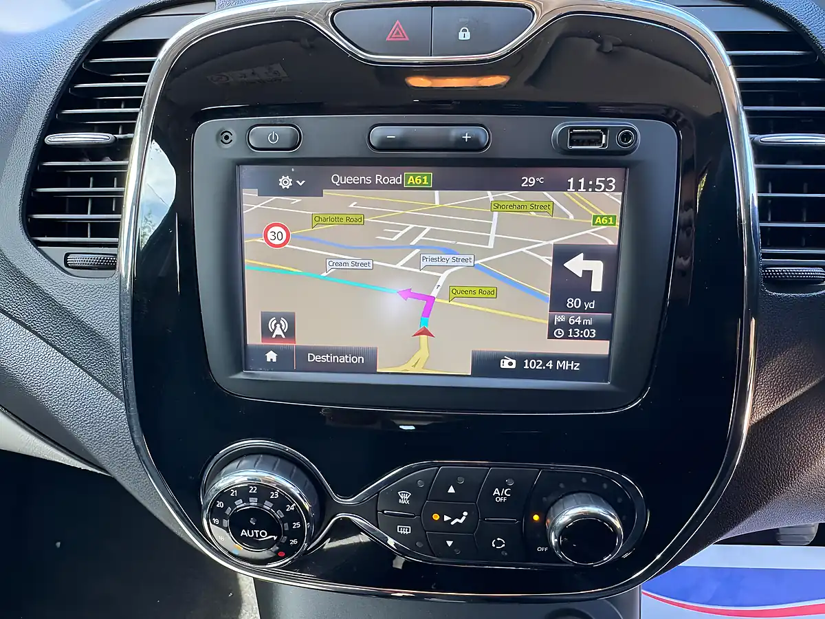 Used 2016 Renault Captur Energy Dynamique Nav Blue - Interior and Exterior details 16