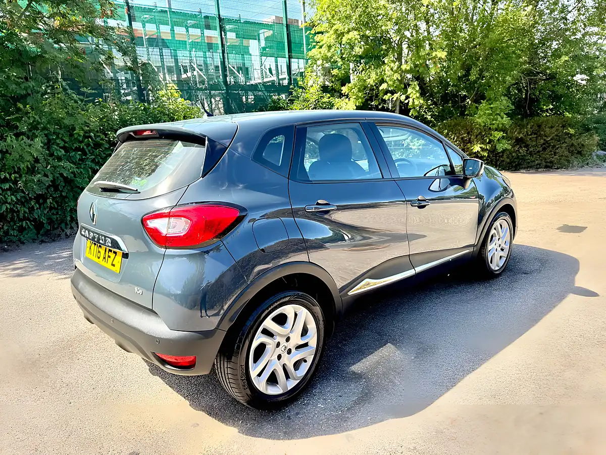 Used 2016 Renault Captur Energy Dynamique Nav Blue - Interior and Exterior details 4