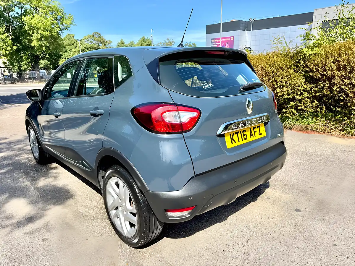 Used 2016 Renault Captur Energy Dynamique Nav Blue - Interior and Exterior details 5