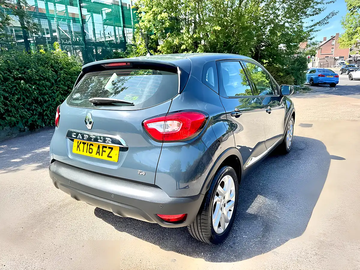 Used 2016 Renault Captur Energy Dynamique Nav Blue - Interior and Exterior details 7