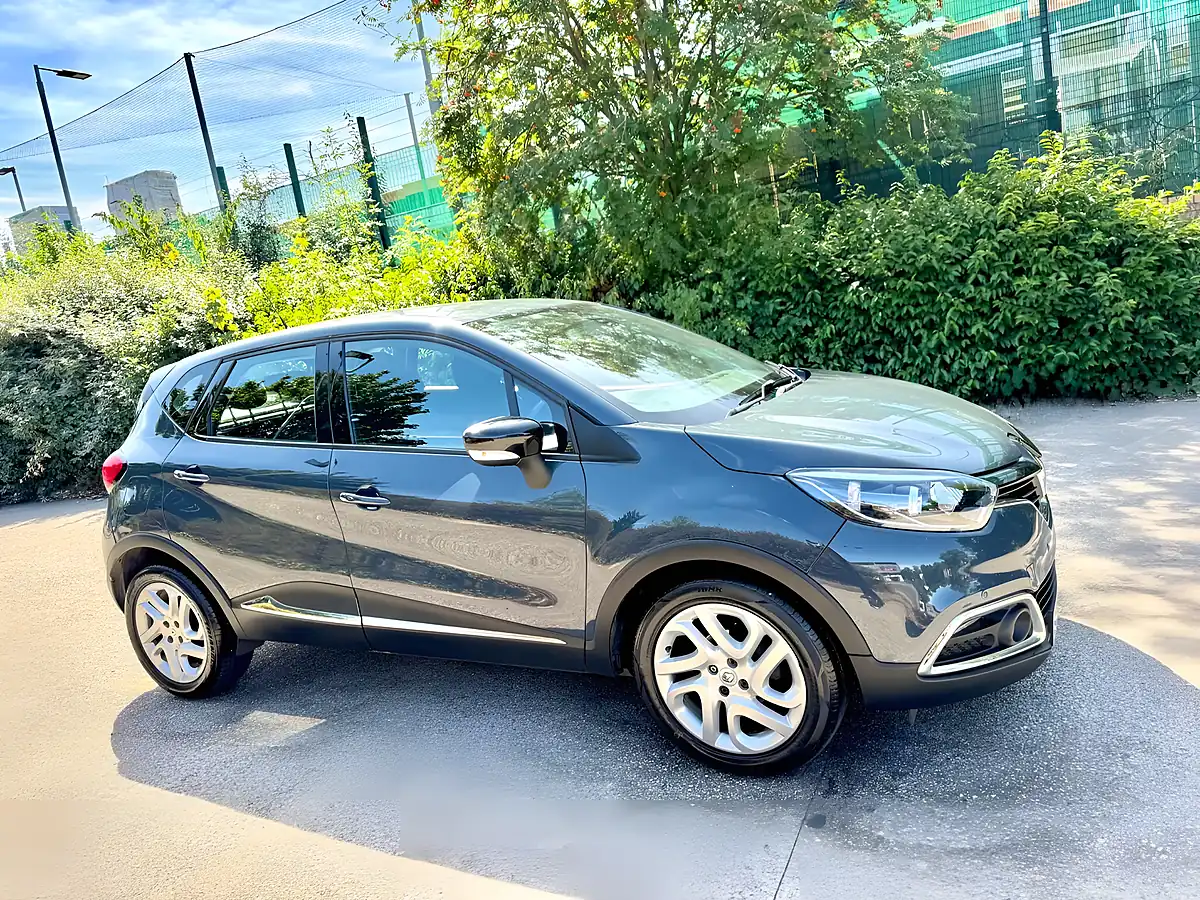 Used 2016 Renault Captur Energy Dynamique Nav Blue - Interior and Exterior details 8