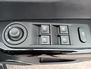Used 2016 Renault Captur Energy Dynamique Nav Diamond Black - Interior and Exterior details 13