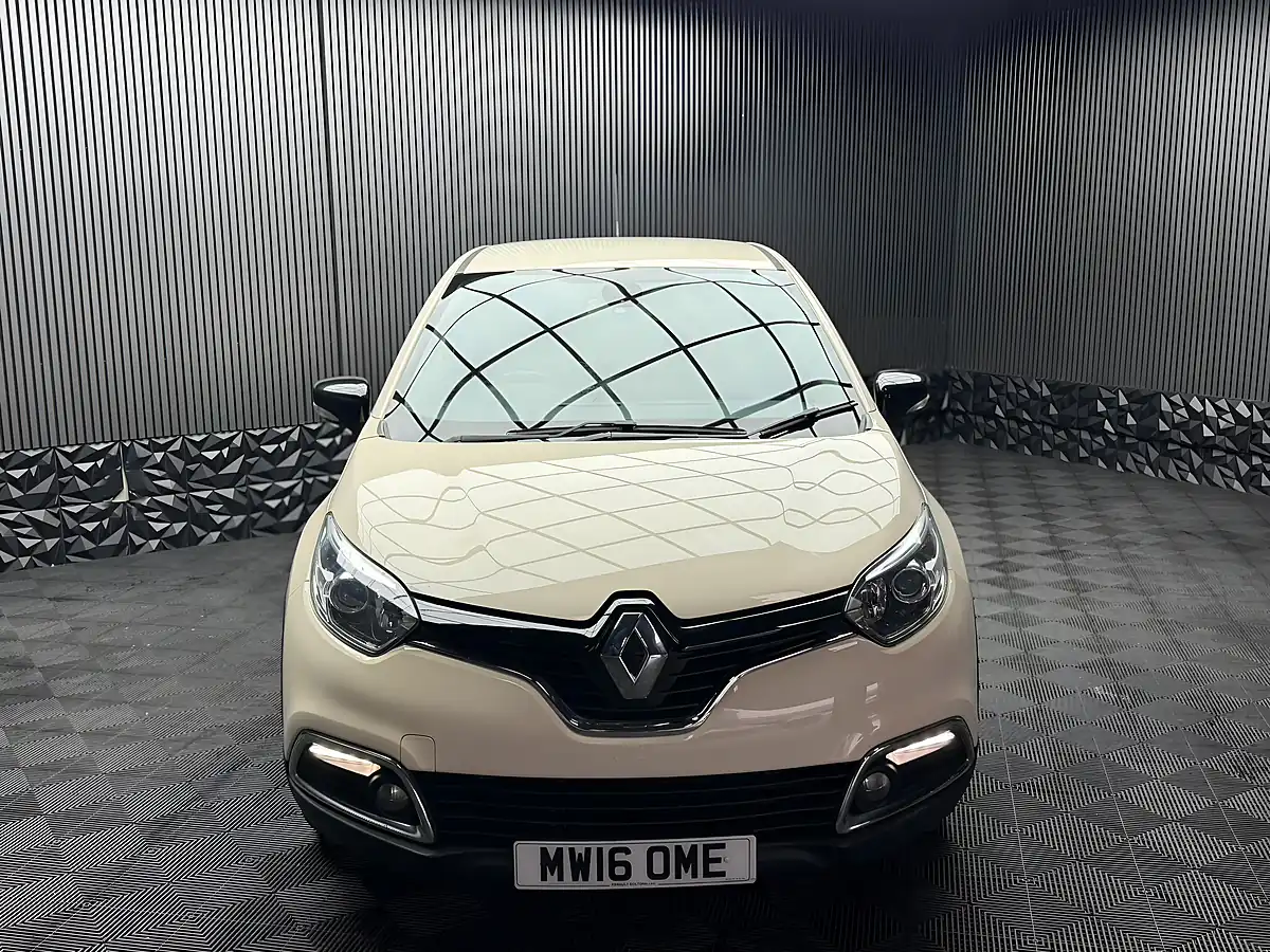 Used 2016 Renault Captur Energy Dynamique Nav Euro 6 (s/S) 5dr White - Interior and Exterior details 2