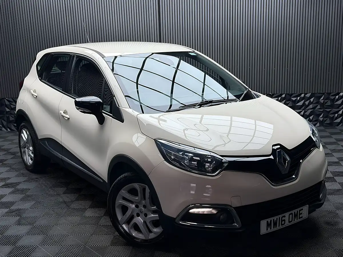 Used 2016 Renault Captur Energy Dynamique Nav Euro 6 (s/S) 5dr White - Interior and Exterior details 7