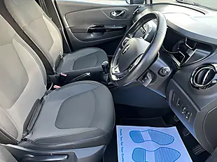 Used 2016 Renault Captur Energy Dynamique Nav White - Interior and Exterior details 14