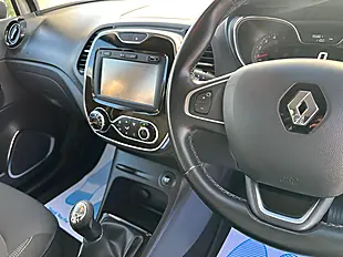 Used 2016 Renault Captur Energy Dynamique Nav White - Interior and Exterior details 8