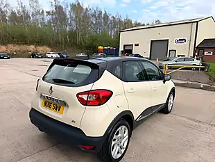 Used 2016 Renault Captur Energy Dynamique Nav White - Interior and Exterior details 10
