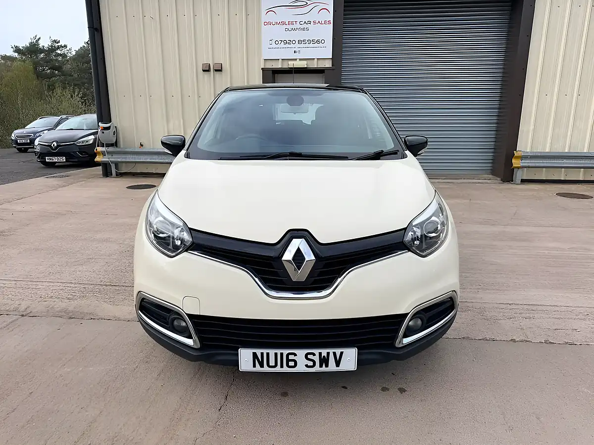 Used 2016 Renault Captur Energy Dynamique Nav White - Interior and Exterior details 3