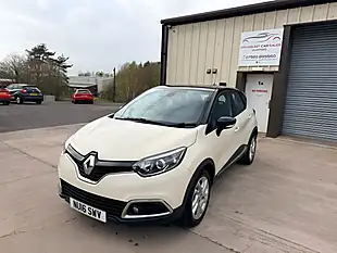 Used 2016 Renault Captur Energy Dynamique Nav White - Interior and Exterior details 5
