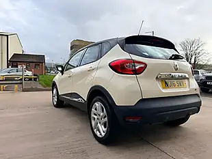Used 2016 Renault Captur Energy Dynamique Nav White - Interior and Exterior details 6