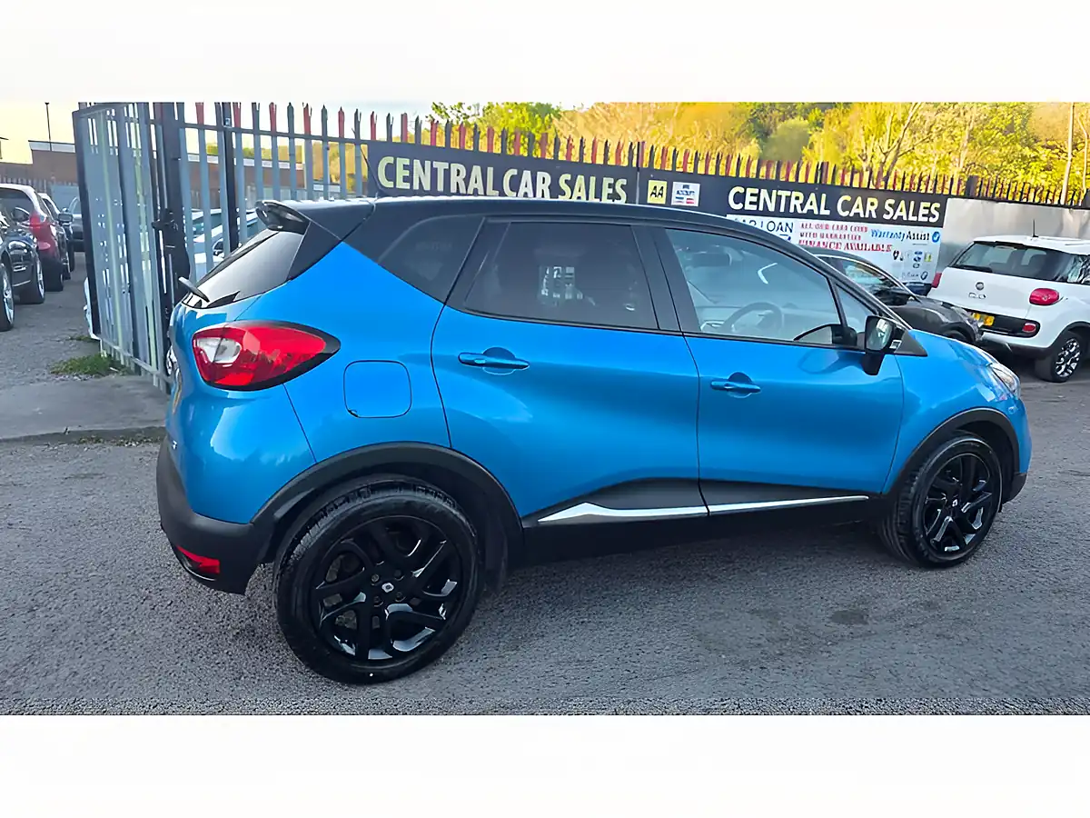 Used 2016 Renault Captur Energy Dynamique S Nav Blue - Interior and Exterior details 10