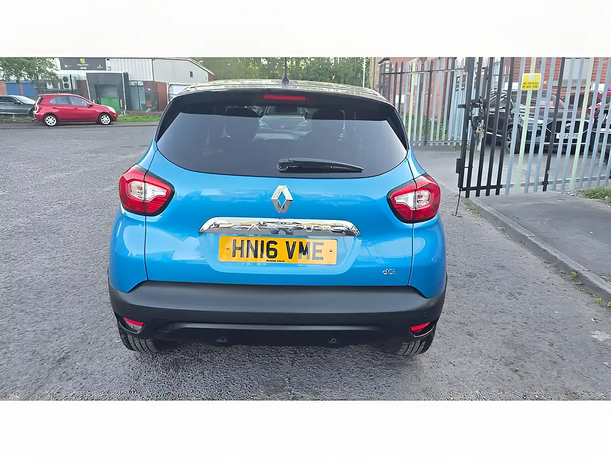 Used 2016 Renault Captur Energy Dynamique S Nav Blue - Interior and Exterior details 11