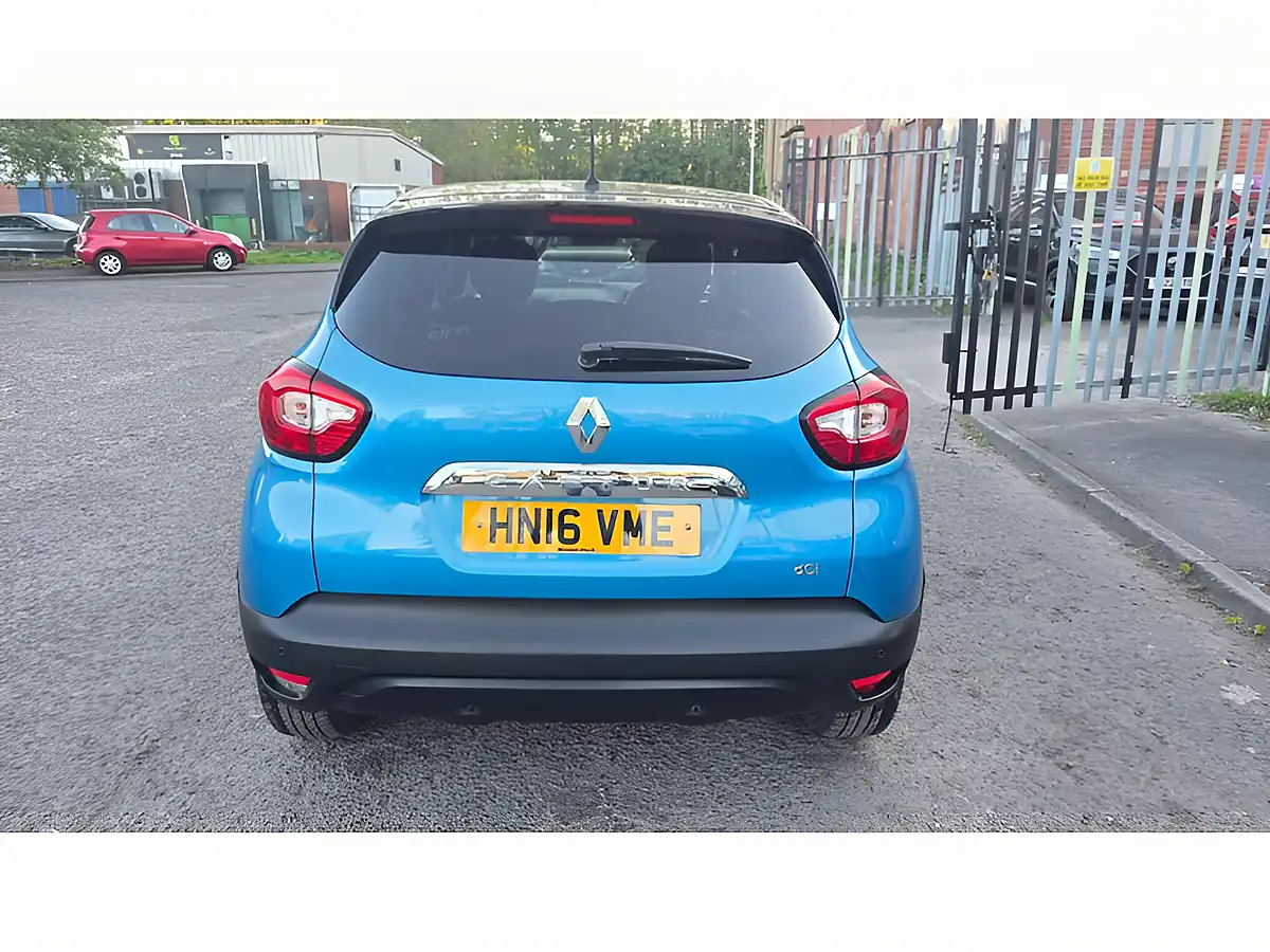 Used 2016 Renault Captur Energy Dynamique S Nav Blue - Interior and Exterior details 12