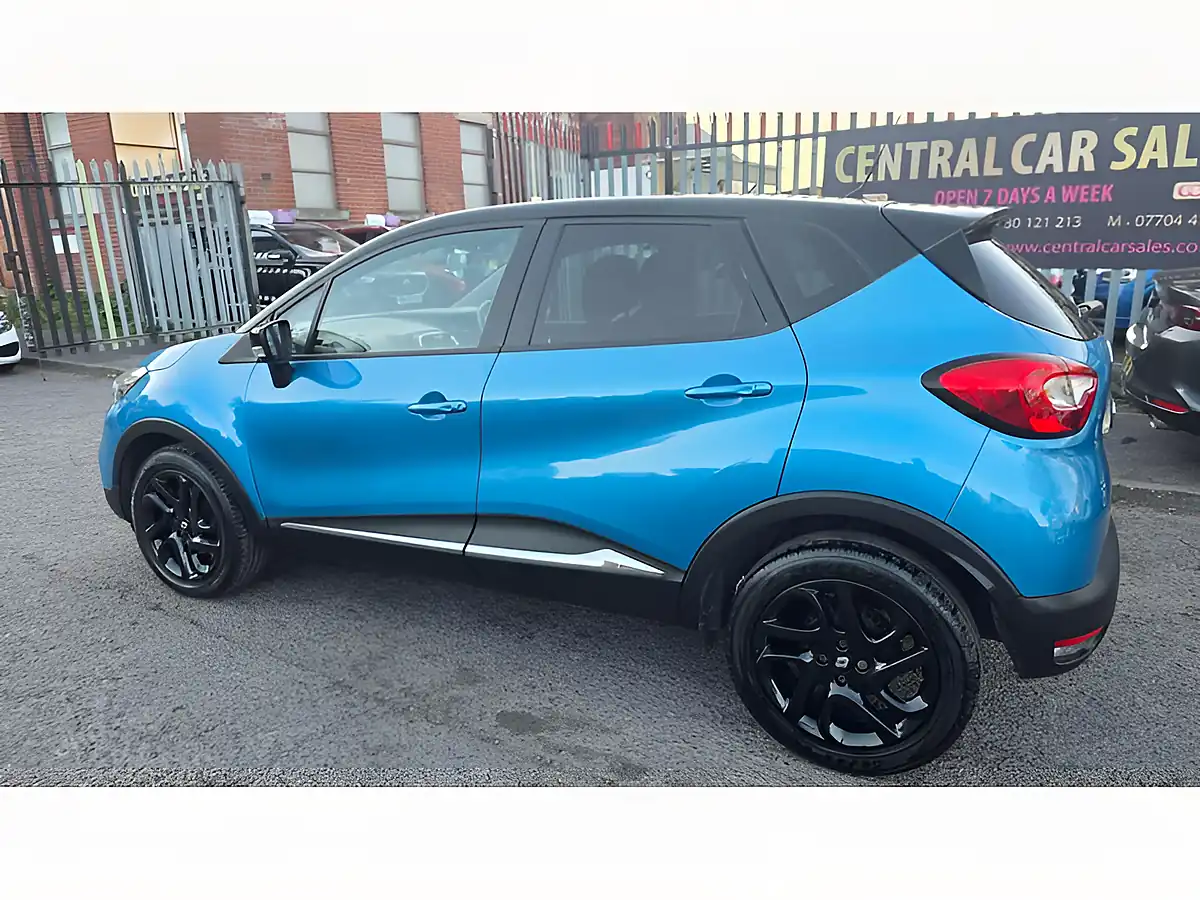 Used 2016 Renault Captur Energy Dynamique S Nav Blue - Interior and Exterior details 13