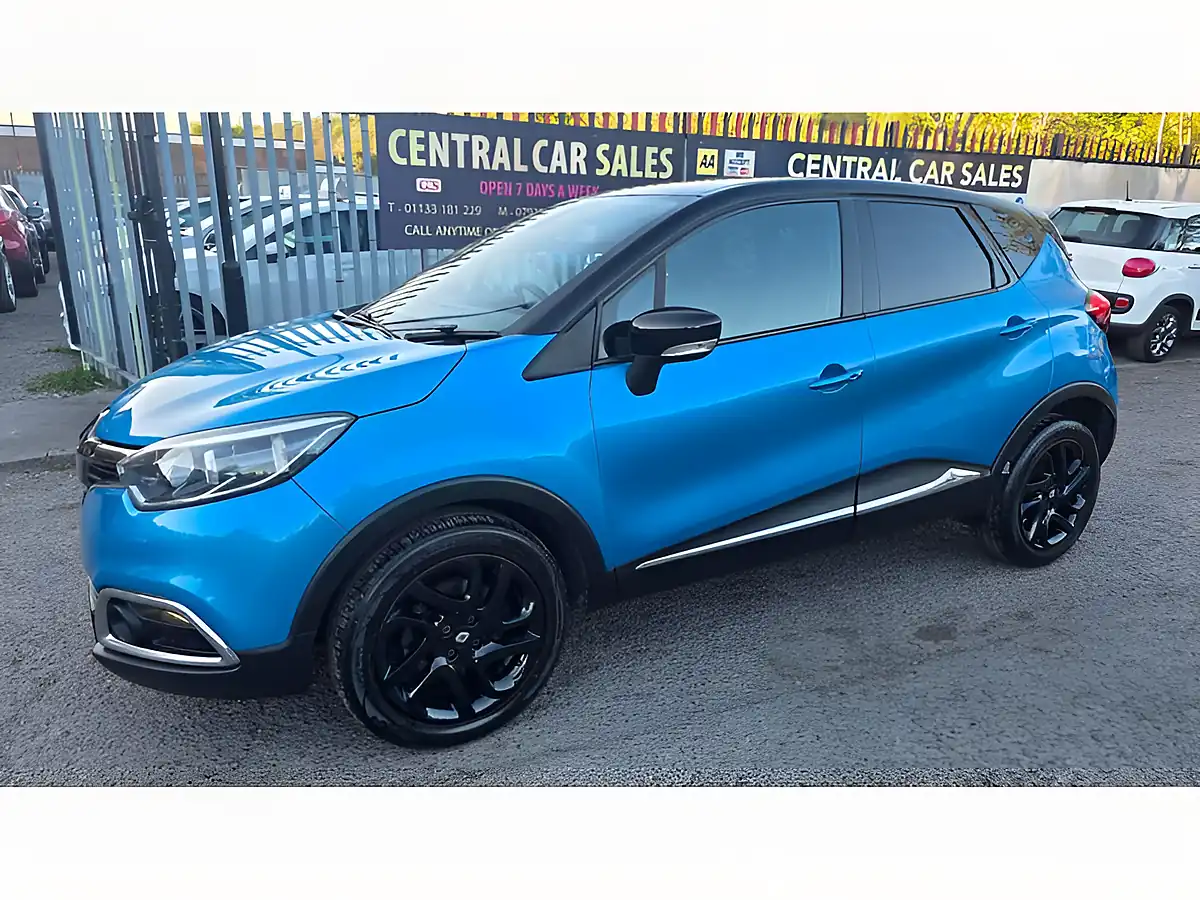 Used 2016 Renault Captur Energy Dynamique S Nav Blue - Interior and Exterior details 16