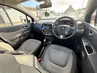 Used 2016 Renault Captur Expression Plus Black - Interior and Exterior details 11