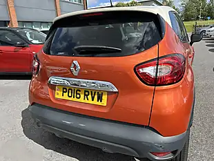 Used 2016 Renault Captur Orange - Interior and Exterior details 5