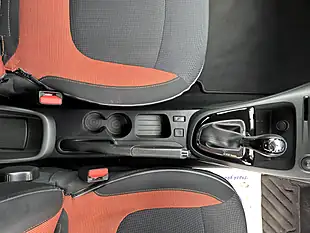 Used 2016 Renault Captur Orange - Interior and Exterior details 9