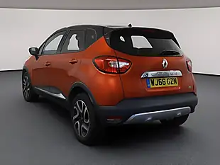 Used 2016 Renault Captur Signature Nav Flame Red - Interior and Exterior details 4